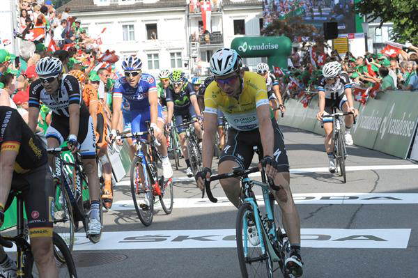 tony Martin finishes stage 3